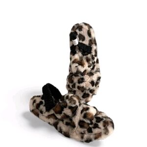 Array Snow Leopard Fuzzy Slippers